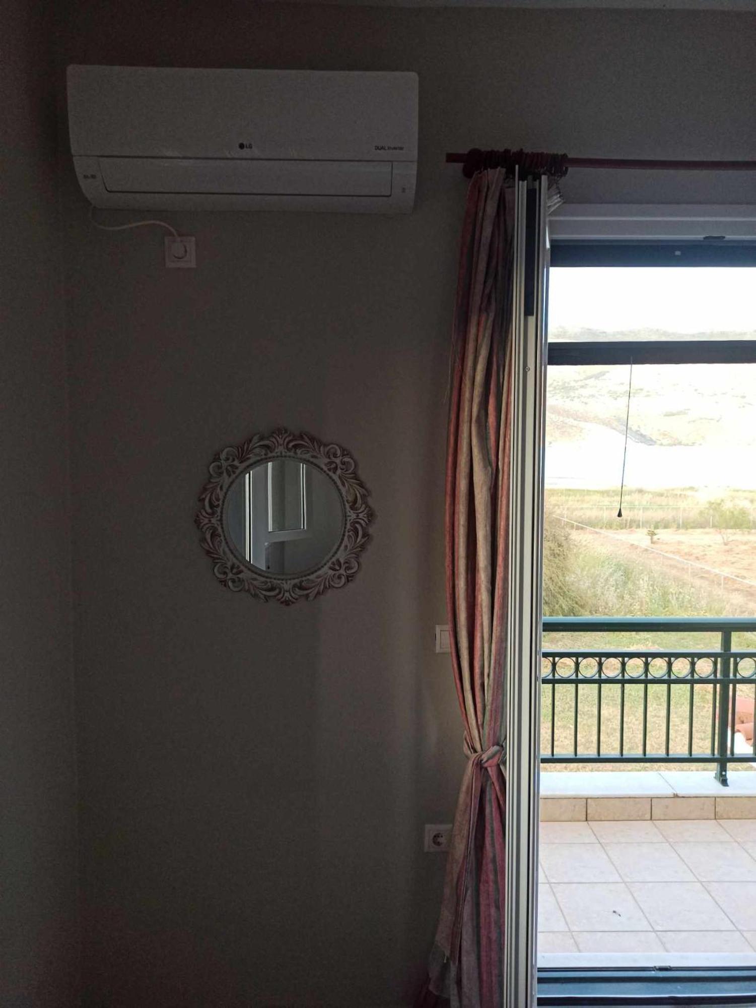 Villa Rania: Ευάερη Βίλα Με Θέα Τη Θάλασσα Lixouri Exterior foto